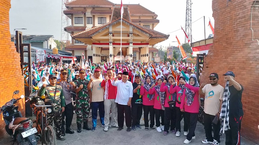 Ratusan Peserta Semarakkan Gowes Kemerdekaan GP Ansor-Fatayat NU Kemlagi